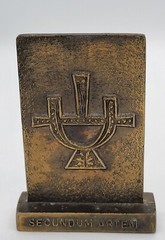 1977-79 Tinactin Apothecary Symbols Pharmacy 2 Bronze Metal Paperweight Bookends