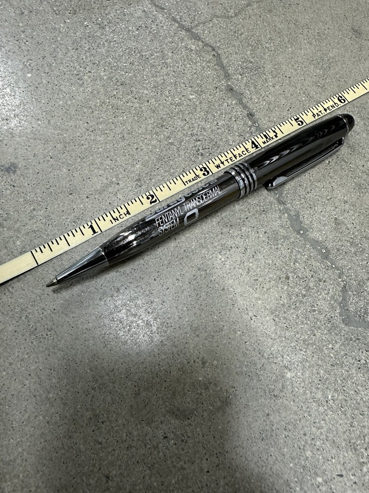 Duragesic FENTANYL Transdermal System Class 2 Narcotic Pharma Promo Grey Pen