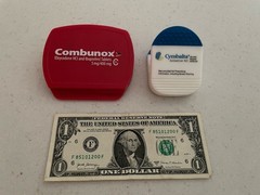 Combunox Cymbalta Plastic Magnet Clips Drug Rep Pharmaceutical Medical Promo