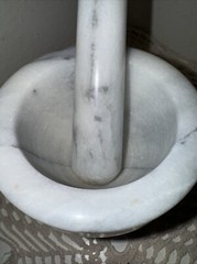 Vintage 1960’s White Italian Marble Mortar And Pestle 3+ Pounds 4-1/8” H x 4” W