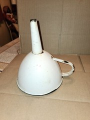 VTG LARGE WHITE, BLACK TRIM PORCELAIN FUNNEL 6 INCH WIDE RARE HARD TO FIND