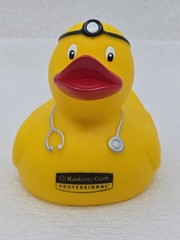 Pharmaceutical Healthcare Promotional Novelty Vinyl Yellow Ducks Lot Of 4 RARE