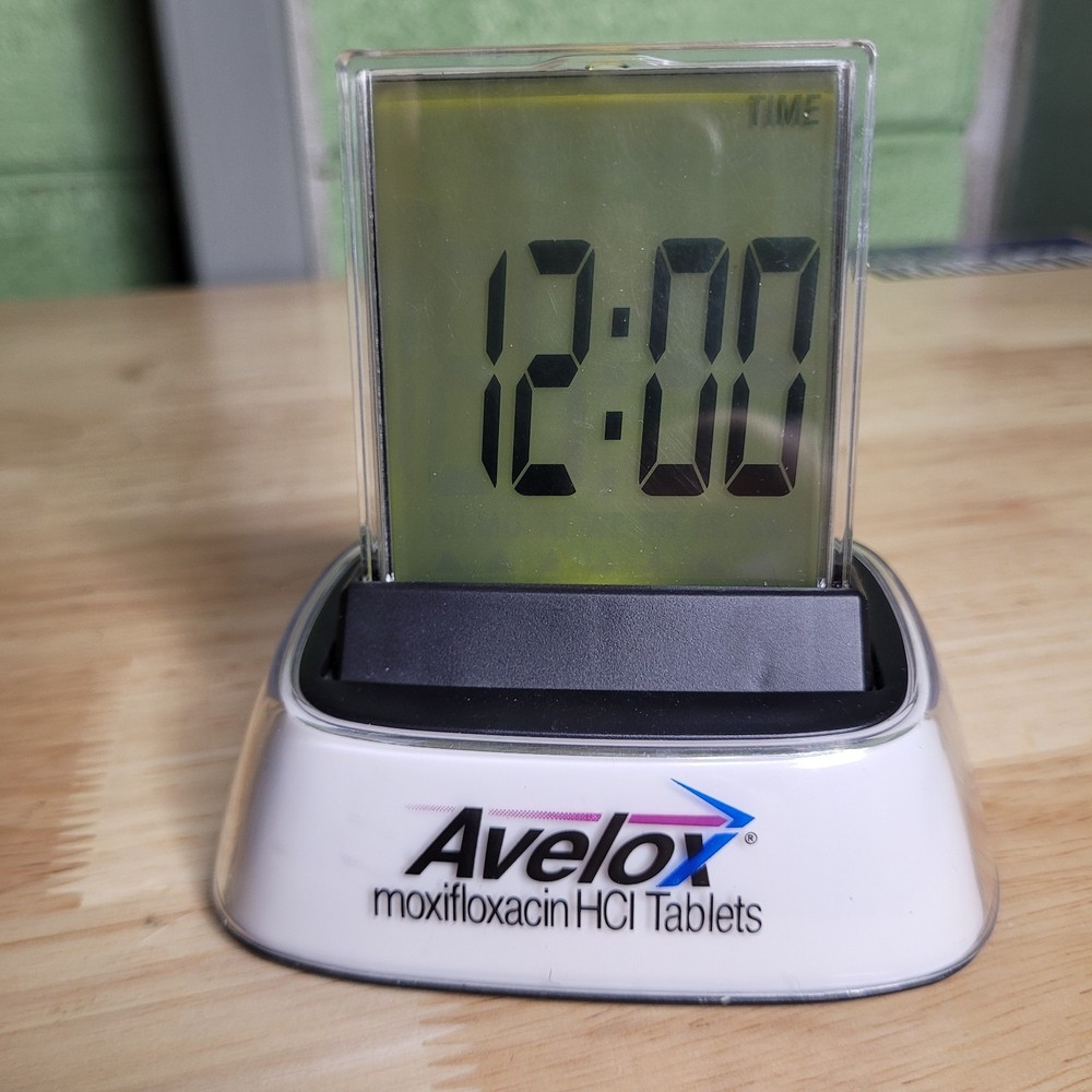 Avelox Moxifloxacin HCl LCD Desk Clock Temp Date Timer Alarm Drug Rep Promo