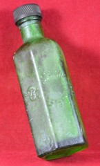 ANTIQUE OLD POISON GERMAN BOTTLE GREEN GLASS DEATH HEAD SKULL CROSSBONES Rare