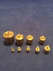 Vintage E.H.SARGENT ANTIQUE HINGED WOODEN BOXED SET APOTHECARY BRASS WEIGHTS