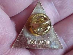 SANDOZ Pharmaceuticals pin LSD Albert Hofmann – BENVENUTO logo pin badge