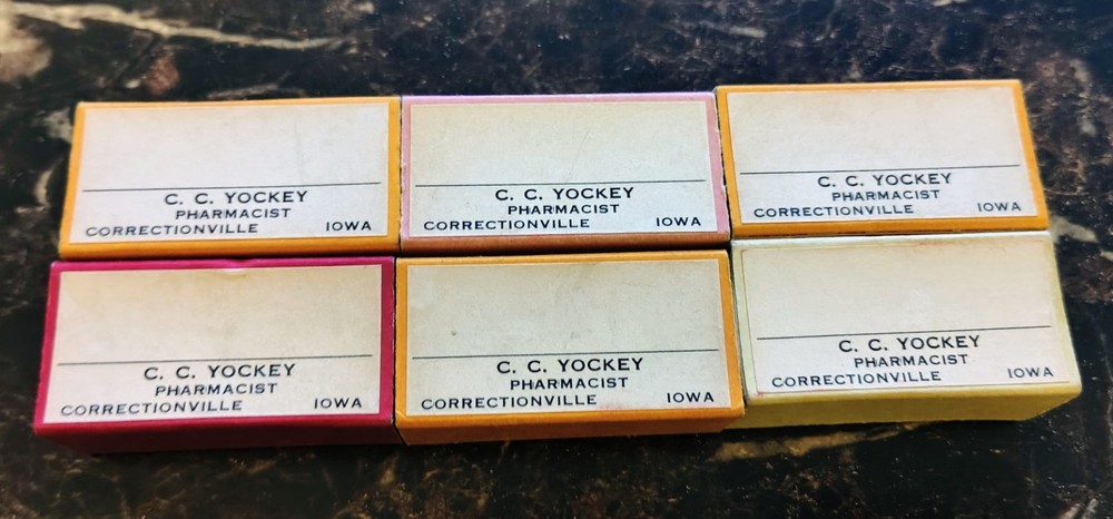 Vntg 1930s Prescription Pill Box C.C. Yockey Correctionsville Iowa Pharmacy Set
