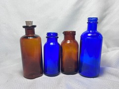 Vtg Lot Of 4 Cobalt Blue & Brown Drug Store Pharmaceutical Bottles Bromo Seltzer