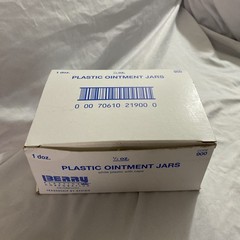 BERRY Plastics Corporation Plastic Ointment Jars 1/2 Oz White Plastic With Caps