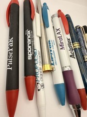 Pharmaceutical Drug Rep Pens Lot Of 10 big pharma *needs ink refills* read*
