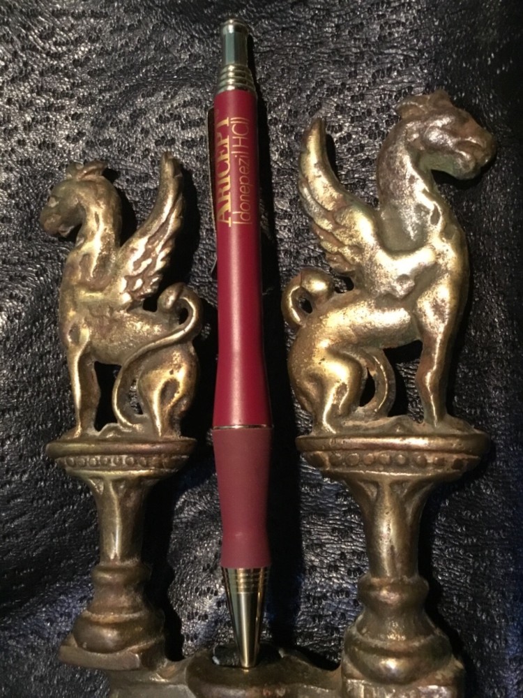 Aricept Red Gold Heavy Metal Drug Rep Pharmaceutical Gripper push pen