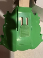 Tongue Depressor Holder Frog NEW Pediatrics Nose Light Up When Insert Depressor