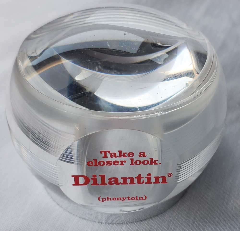 Vtg 1983 Dilantin Phenytoin 3″ Magnifying Glass Drug Store Medicine W. Germany