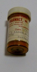 vintage 1970s Y PHARMACY pill jar Willimansett MA Boucher Chicopee 1974 medical