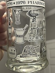2 Pharmacy Mugs 1776-1976 200 year Pharmacy History