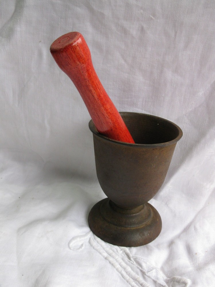 Vintage Heavy Cast Iron Footed Mortar & Wooden Pestle (Ships Free 2 US!)