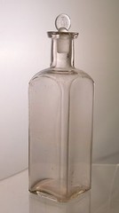 Vintage Pharmacy Dental Science Apothecary Medicine Glass Bottle Pyrex Stopper