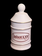 Vintage Loofisa Mexico Porcelain Darvocet N-100 Apothecary Poison Jar Bottle
