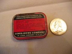 Vintage Tin NR NATURES REMEDY Laxative Tablets Lewis-Howe Co St Louis Missouri