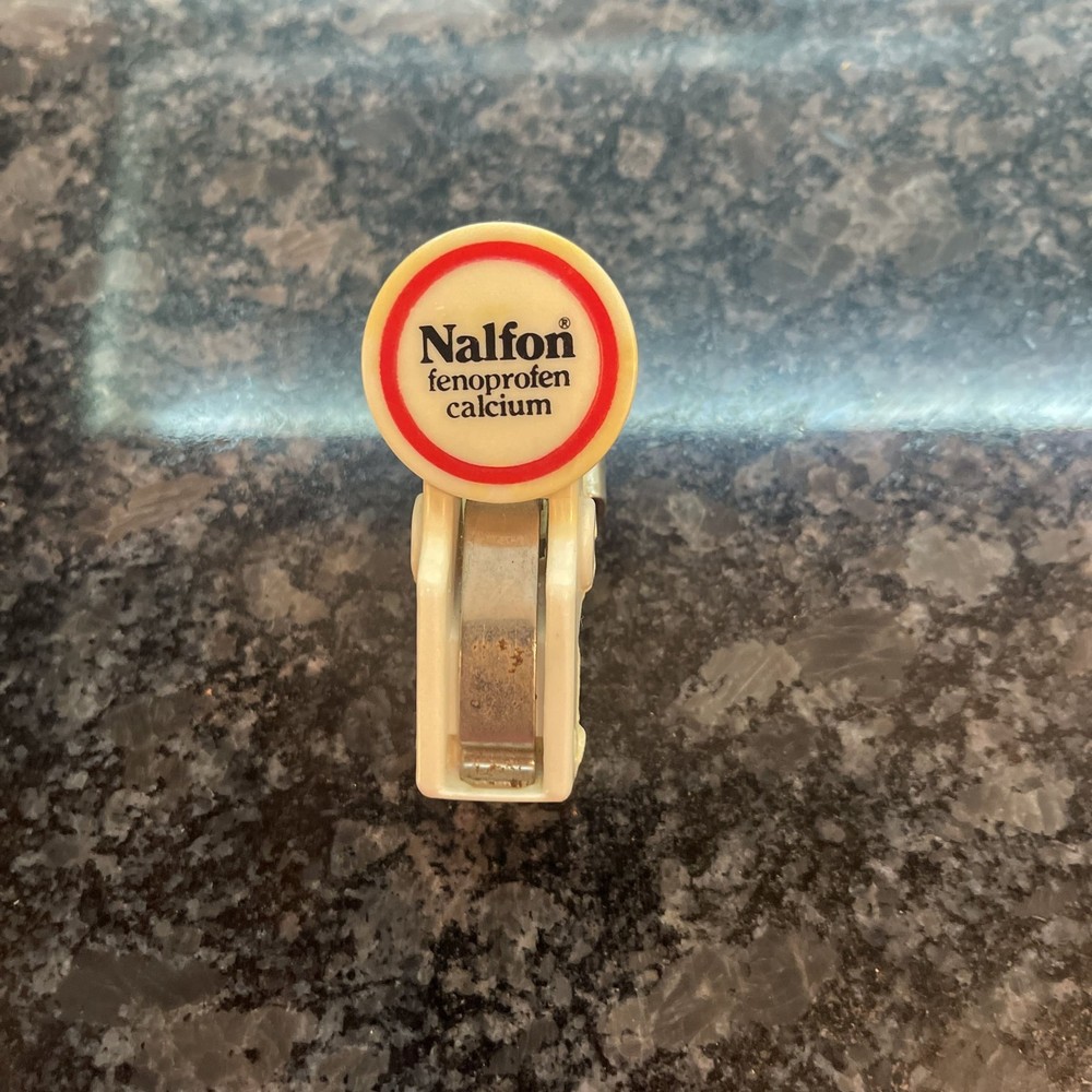 VINTAGE DRUG CO Magnet