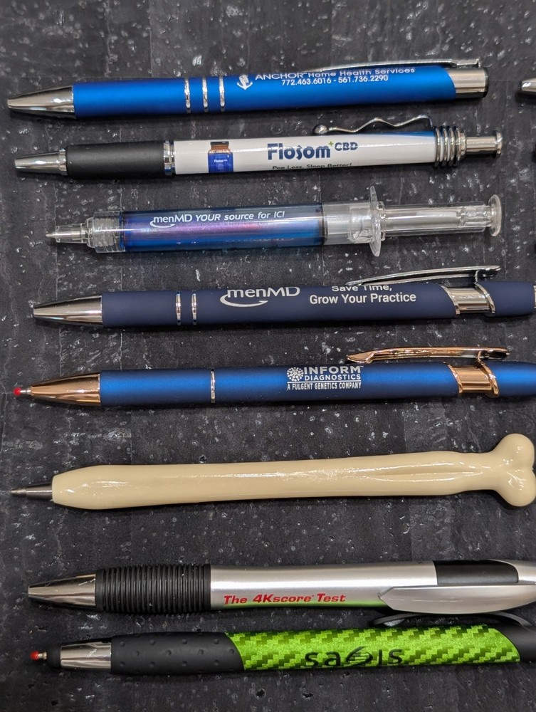 Lot Of 15 Drug Rep Medical Industry Pens, Good Condition