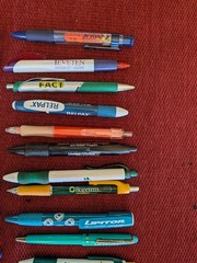 Lot of 30 Vintage Pharmaceutical Drug Rep Promotional Pens Cialis, Lipitor