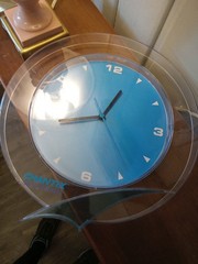 Chantix Pharmaceutical Vntg Wall Clock Clear Acrylic 11 3/4″ Works Rare