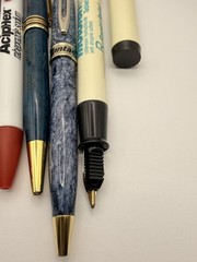 Pharmaceutical Drug Rep Pens Lot Of 10 big pharma *needs ink refills* read*