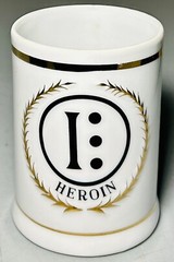 HEROIN FREEMAN LEDERMAN LAGARDO TACKETT PORCELAIN APOTHECARY CUP VTG MCM JAPAN