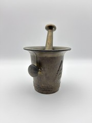 Brass Mortar and Pestle Apothecary Herb Spice Grinder Embossed Eagle Crest