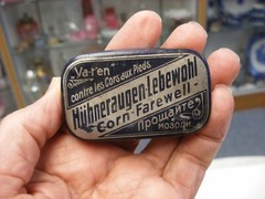 Antique Vtg Medical Pharmacy Drugs – Huhneraugen Lebewohl Corn Farewell Tin