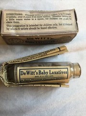 DEWITT’S BABY LAXATIVES LABELED PILL VIAL & ORIGINAL BOX W/ CIRCULAR, Unopened.