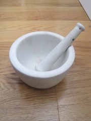 Marble Liquid Mortar & Pestle Marked B on Pestle