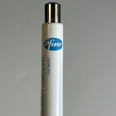 DRUG REP PEN PFIZER LIPITOR (WHITE/LIGHT BLUE DESIGN) VERY GOOD-GREAT CONDITION!