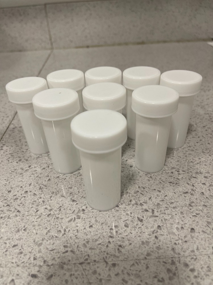 Centor 1 Oz White Plastic Ointment Jars With White Caps (9 JARS) SHIPS FREE!