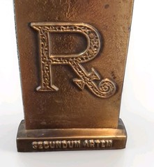 Pharmacy Brass 5 Inch Paperweight „SECUNDUM ARTEM“ Tinactin Advertising 1976