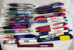 Lot of Drug Rep Items Metal & Plastic Pens & Pen Light *Non Working**READ Desc