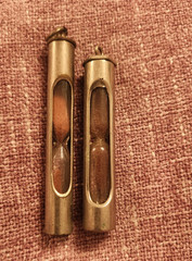 WW2 Nurse Sand Timers. Cana Vintage Peroxide Styptic Pencil & Tweezers.