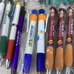 Lot of 52 Metal and Plastic Pharmaceutical Drug Rep Pens Medical Collectibles