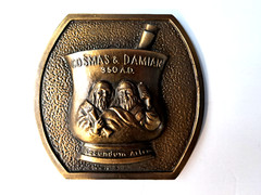 Lot of 2-Vintage Chlor Trimeton-Brass Pharmaceutical Wall Hangings 1977 & 1980