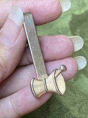 Pharmacy Apothecary Mortar & Pestel Tie Clip Tie Bar Vintage Gold Tone