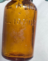 Vtg Blue Brown & Clear Drug Store Pharmaceutical Poison Trial Lot Of 3 Bottles