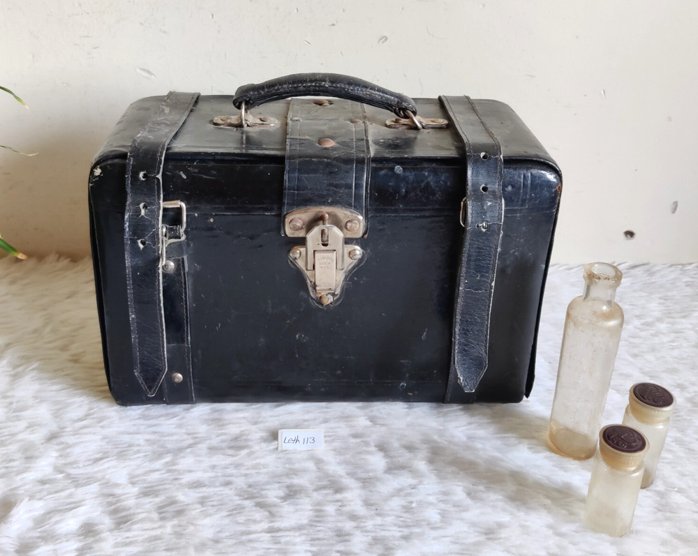 Vintage Fabricks Wood Leather Homoeopathic USA Medicine Case Travel LETH113