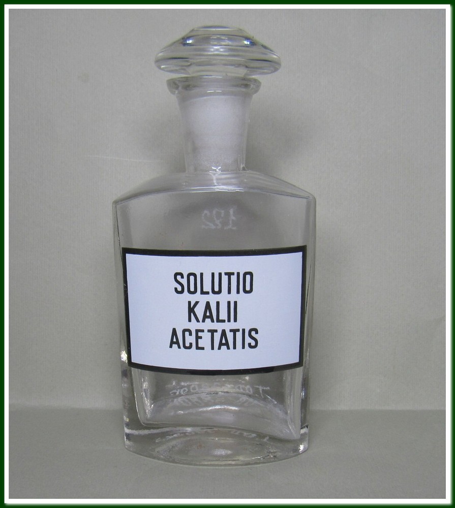Vintage Medical Science Glass Bottle,Germany,SOLUTIO KALII ACETATIS