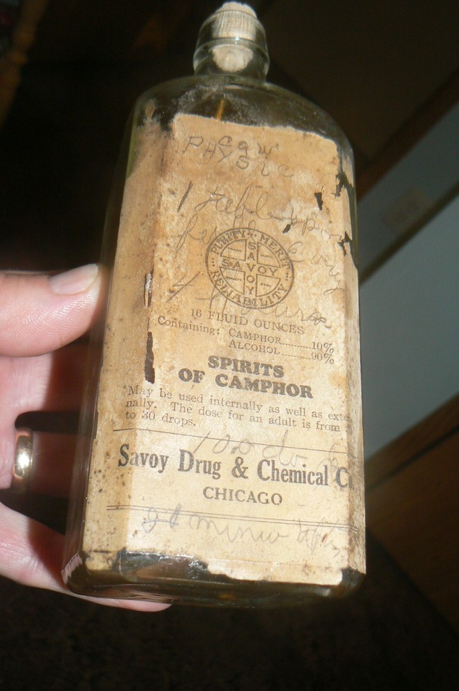SUPER RARE 1890s SAVOY DRUGEIST LABELED CLEAR SQUAR CORK BOTTLE. CHICAGO. ILL.
