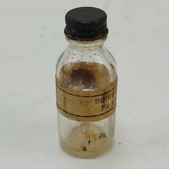 Laboratory Material Chemical Bottle Dimethylglyoxime Glass/Metal Vintage Used