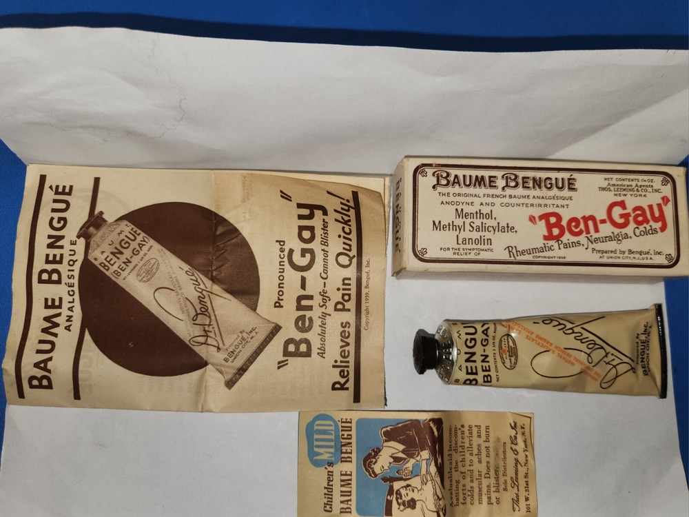 Vintage Baume Bengue „Ben-Gay“ Tube in Original Box With Paperwork 1930s