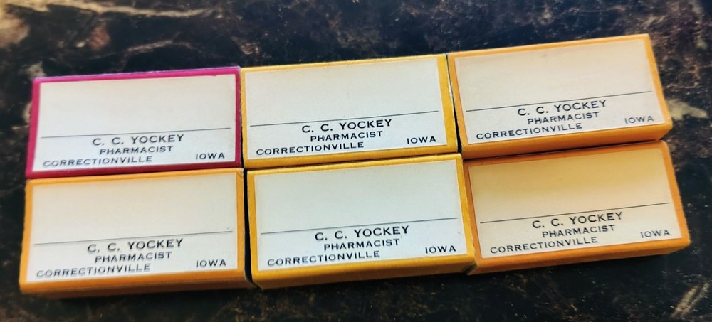 Vntg 1930s Prescription Pill Box C.C. Yockey Correctionsville Iowa Pharmacy Lot