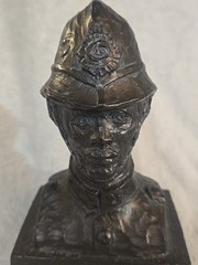 Vintage The Oxford Bobby Bust Statue Bristol Laboratories 1977 Tegopen Syracuse