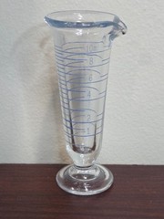 Vintage Graduate Beaker Glass Footed Graduated Laboratory Chemistry 10 ML
